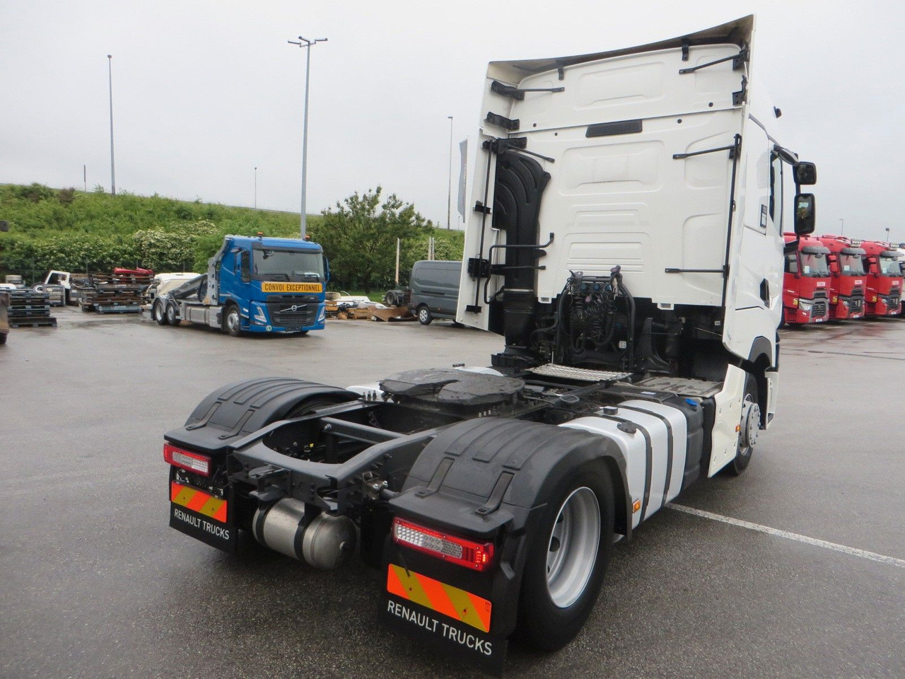 Renault T520 HSC 4x2Tractor - יחידת טרקטור: תמונה 3 Renault T520 HSC 4x2Tractor - יחידת טרקטור: תמונה 3