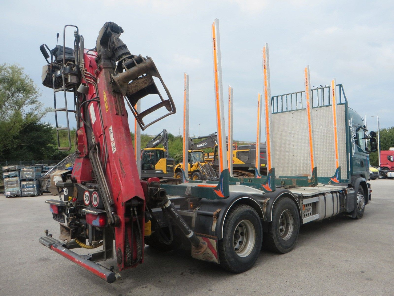 Scania G450 6x4Timber - משאית עץ, משאית מנוף: תמונה 3 Scania G450 6x4Timber - משאית עץ, משאית מנוף: תמונה 3