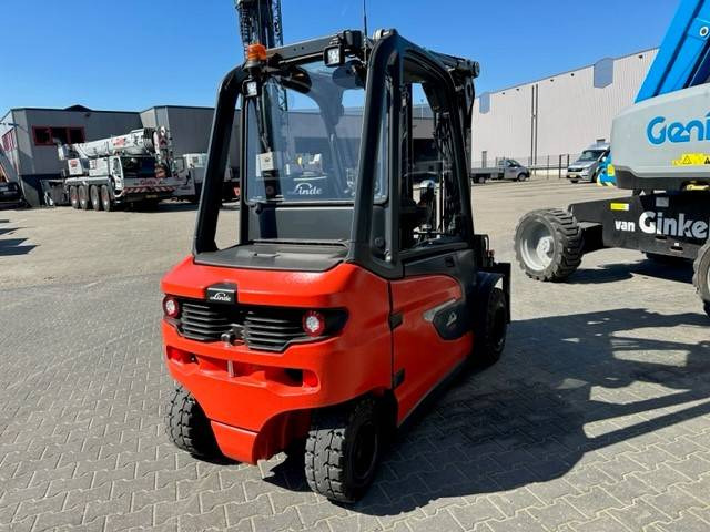 Linde E35L - מלגזה חשמלית: תמונה 4 Linde E35L - מלגזה חשמלית: תמונה 4