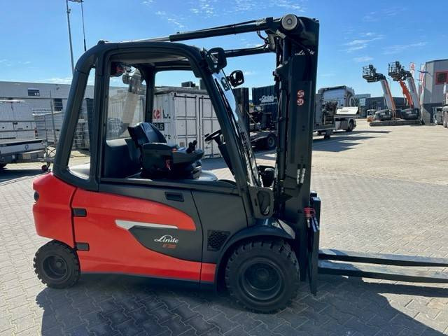 Linde E35L - מלגזה חשמלית: תמונה 3 Linde E35L - מלגזה חשמלית: תמונה 3