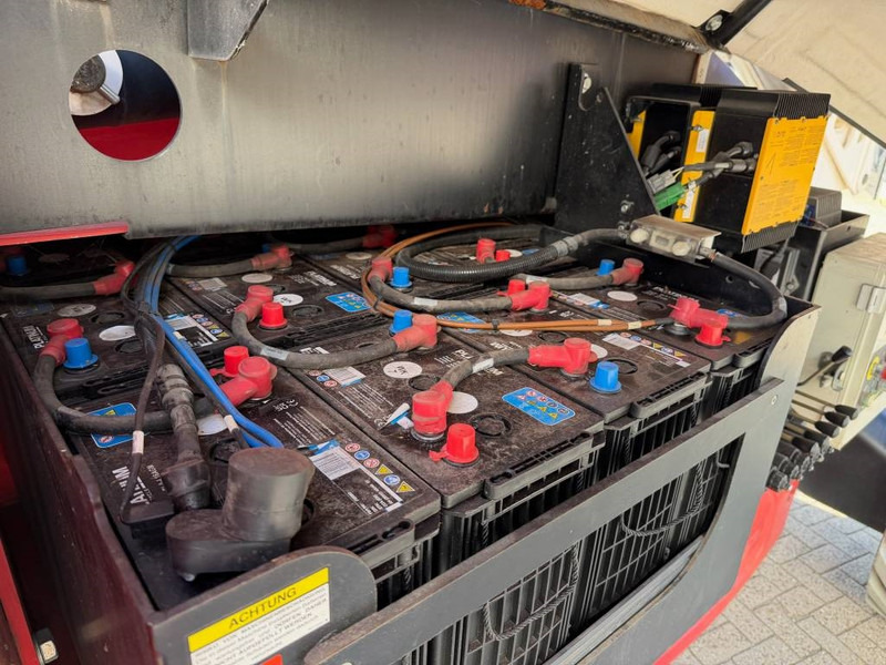 זרוע מרפקי Niftylift HR 28: תמונה 8 זרוע מרפקי Niftylift HR 28: תמונה 8