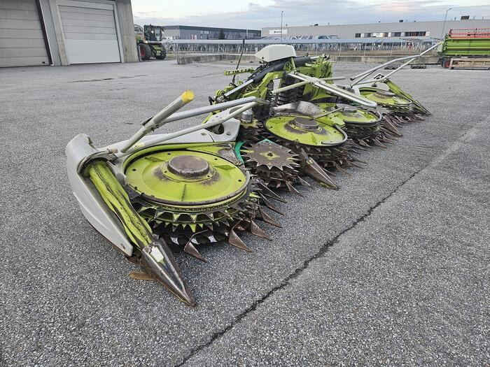 Claas Orbis 750 - ראש תירס: תמונה 2 Claas Orbis 750 - ראש תירס: תמונה 2