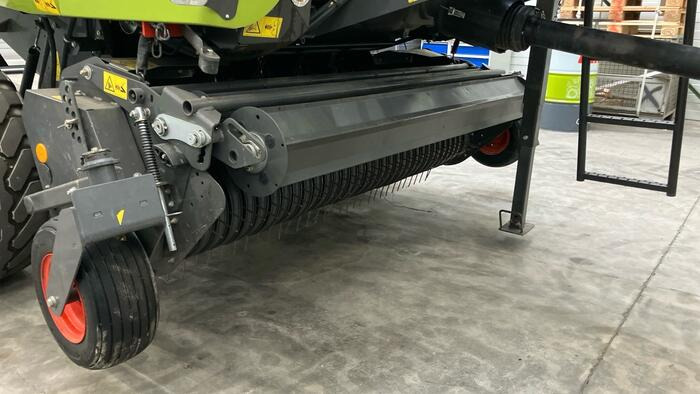 Claas Variant 485 RC - מכונת צרור עגולה: תמונה 3 Claas Variant 485 RC - מכונת צרור עגולה: תמונה 3