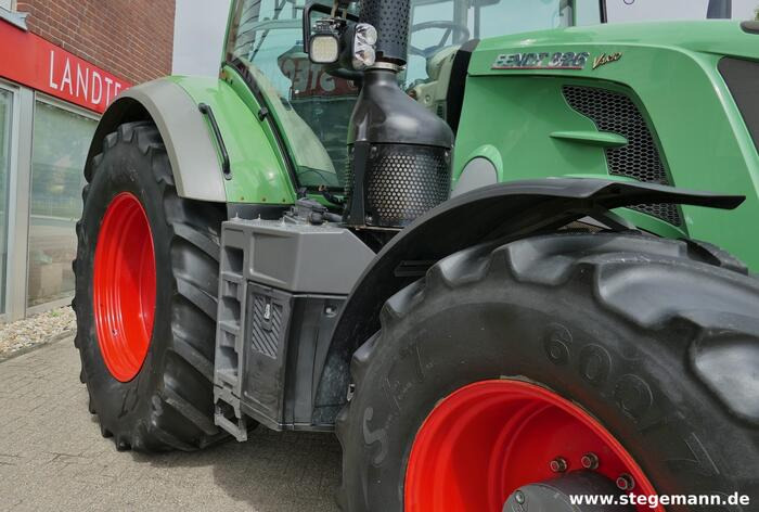 Fendt 826 Vario - טרקטור חקלאי: תמונה 2 Fendt 826 Vario - טרקטור חקלאי: תמונה 2
