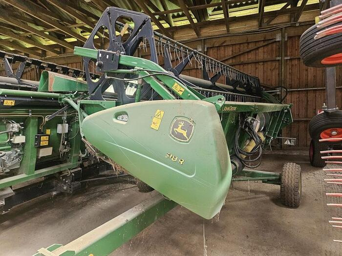 John Deere 618R - ראש תבואה: תמונה 2 John Deere 618R - ראש תבואה: תמונה 2