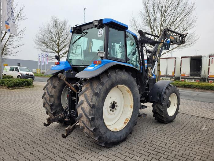 New Holland TS 115 - טרקטור חקלאי: תמונה 1 New Holland TS 115 - טרקטור חקלאי: תמונה 1