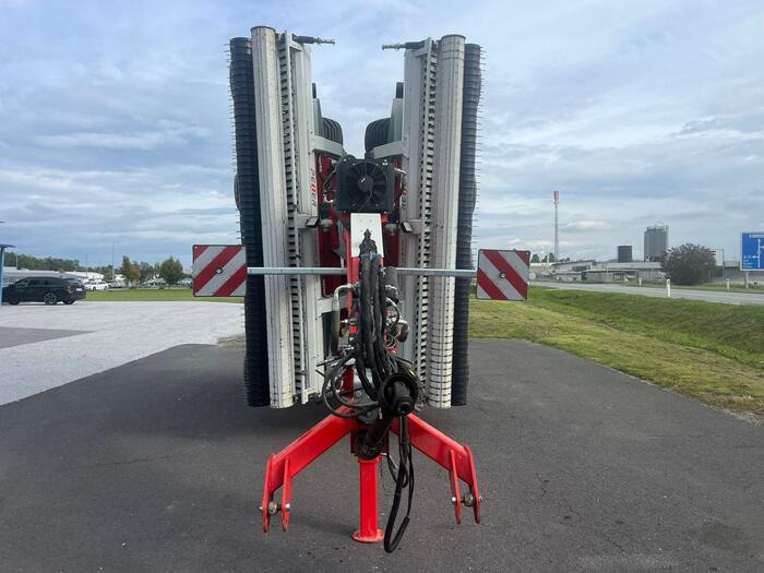 R9 profi Type 820 - גורף/ מגרפה: תמונה 2 R9 profi Type 820 - גורף/ מגרפה: תמונה 2