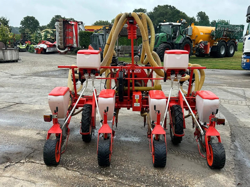 Gaspardo Gaspardo SP540 Maiszaaimachine 4 rijer Zaaimachine - ציוד זריעה: תמונה 4 Gaspardo Gaspardo SP540 Maiszaaimachine 4 rijer Zaaimachine - ציוד זריעה: תמונה 4