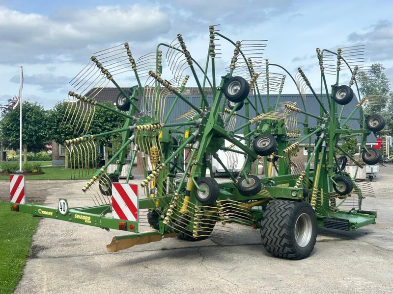 Krone Krone swadro 1400 Plus Zwadhark 4 rotor hark - גורף/ מגרפה: תמונה 4 Krone Krone swadro 1400 Plus Zwadhark 4 rotor hark - גורף/ מגרפה: תמונה 4