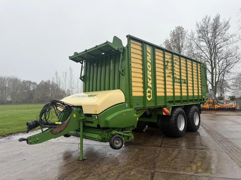 Krone ZX 450 GL Ladewagen 1996 vrachten! Opraapwagen - מכונה חקלאית: תמונה 2 Krone ZX 450 GL Ladewagen 1996 vrachten! Opraapwagen - מכונה חקלאית: תמונה 2