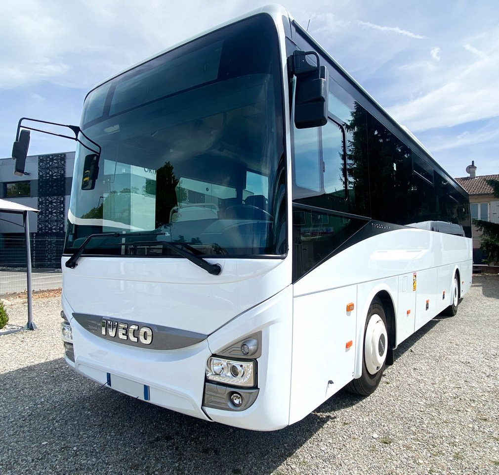 IVECO CROSSWAY 2020 10M60 - אוטובוס פרברים: תמונה 2 IVECO CROSSWAY 2020 10M60 - אוטובוס פרברים: תמונה 2