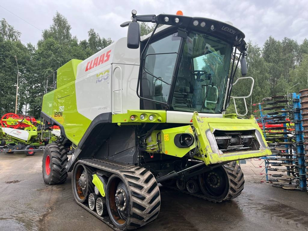 Claas Lexion 750 TT - מקצרת קומבינה: תמונה 1 Claas Lexion 750 TT - מקצרת קומבינה: תמונה 1