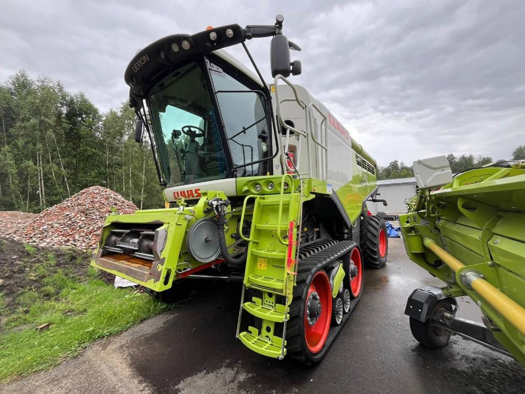 Claas Lexion 770 TT - מקצרת קומבינה: תמונה 4 Claas Lexion 770 TT - מקצרת קומבינה: תמונה 4