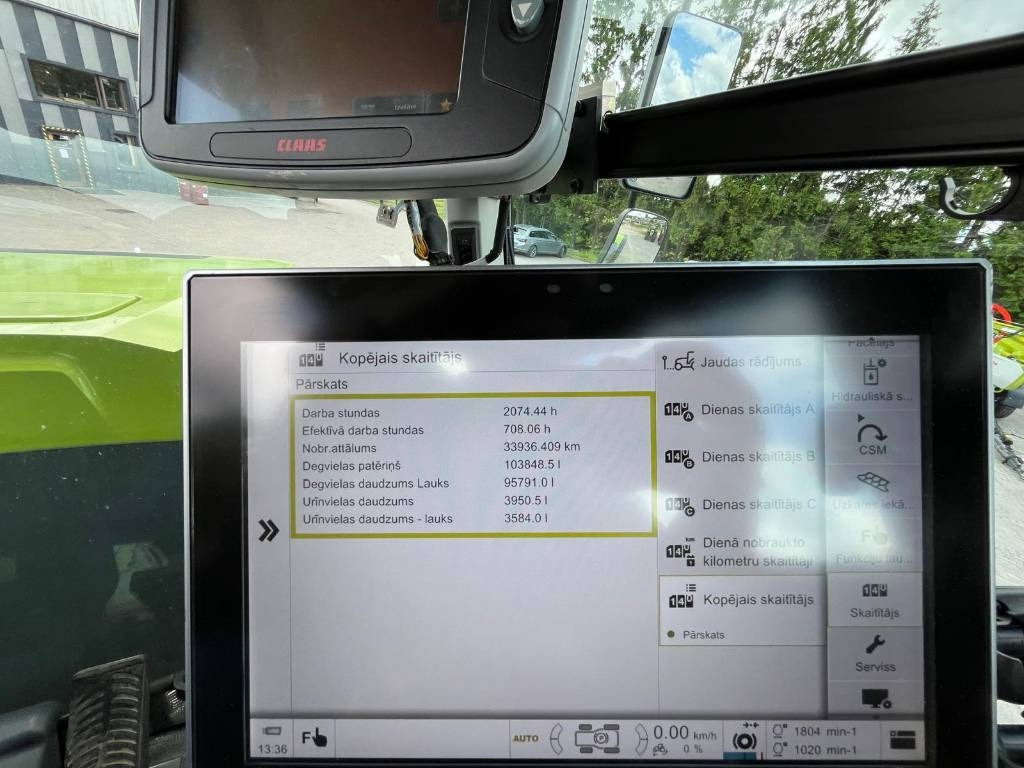 טרקטור חקלאי Claas XERION 5000 TRAC TS: תמונה 8