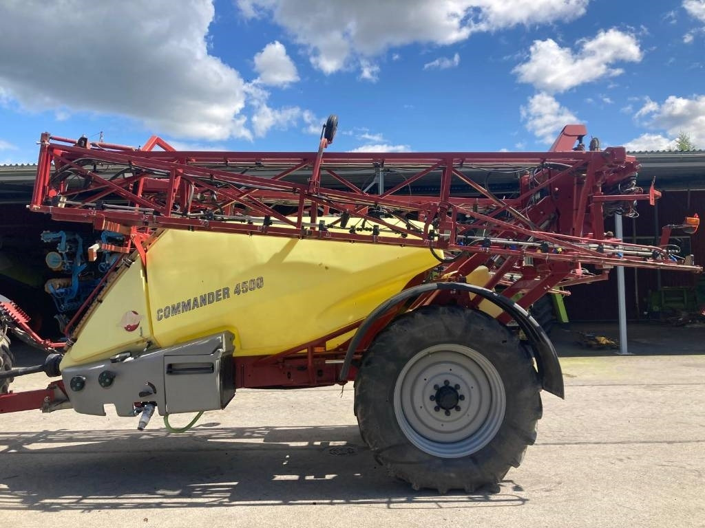 Hardi COMMANDERr 4500 - מרסס נגרר: תמונה 2 Hardi COMMANDERr 4500 - מרסס נגרר: תמונה 2