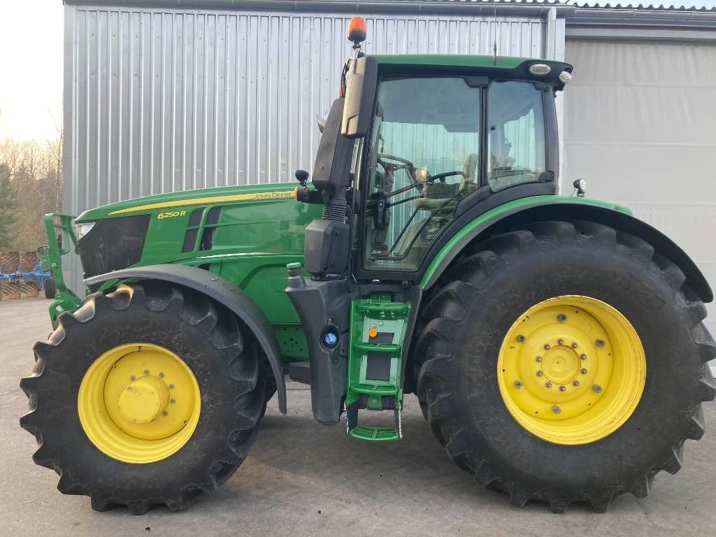 John Deere 6250 R - טרקטור חקלאי: תמונה 2 John Deere 6250 R - טרקטור חקלאי: תמונה 2