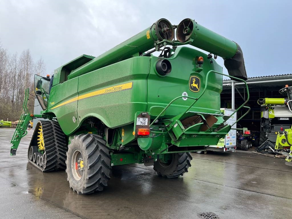 John Deere S 785i - מקצרת קומבינה: תמונה 5 John Deere S 785i - מקצרת קומבינה: תמונה 5