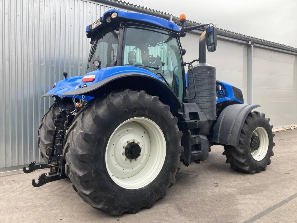 New Holland T 8.320 AC - טרקטור חקלאי: תמונה 3 New Holland T 8.320 AC - טרקטור חקלאי: תמונה 3