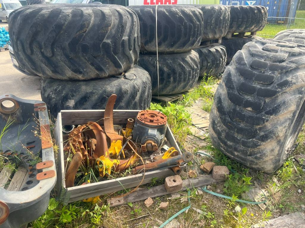 Ponsse Elephant - חבילת גלגלים וצמיגים עבור ציוד יער: תמונה 2 Ponsse Elephant - חבילת גלגלים וצמיגים עבור ציוד יער: תמונה 2