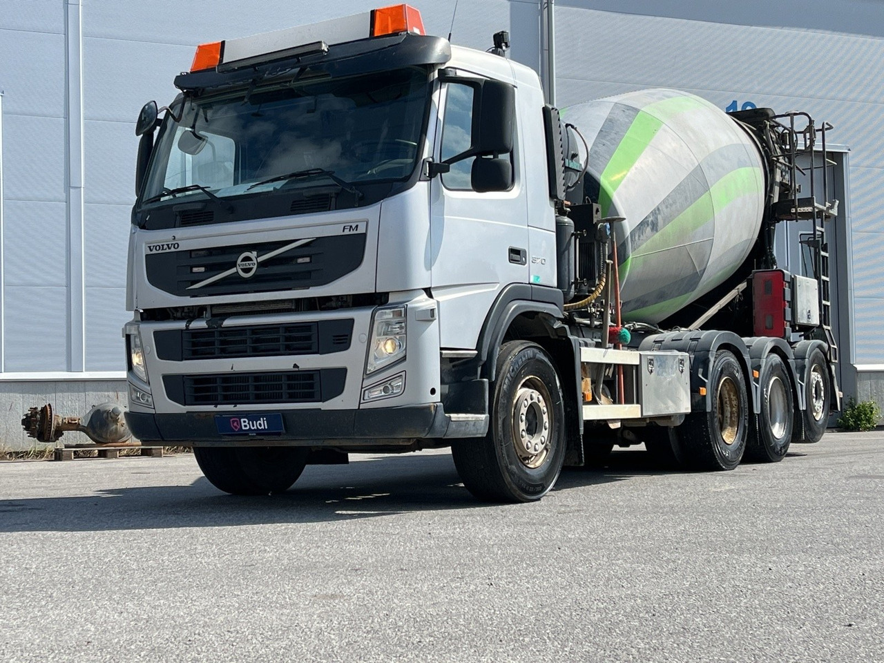 Betongbil Volvo FM 10.8 8x4 I-Shift -2011 | EXPORT ONLY - משאית מערבלת בטון: תמונה 1 Betongbil Volvo FM 10.8 8x4 I-Shift -2011 | EXPORT ONLY - משאית מערבלת בטון: תמונה 1