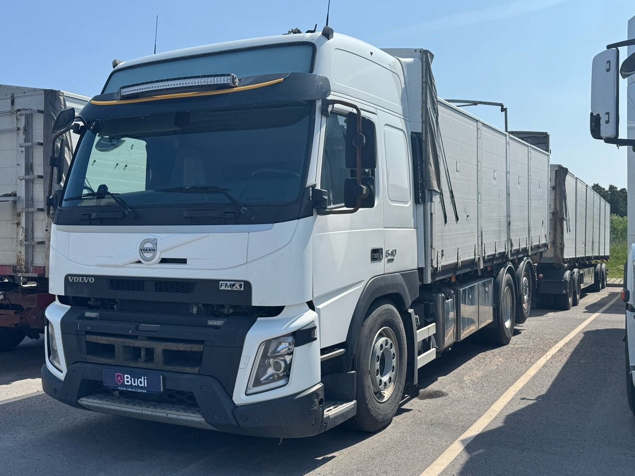 Spannmålsekipage Volvo FM 6x2 -2017 | DIESEL - משאית צד נופל/ שטוחה: תמונה 1 Spannmålsekipage Volvo FM 6x2 -2017 | DIESEL - משאית צד נופל/ שטוחה: תמונה 1