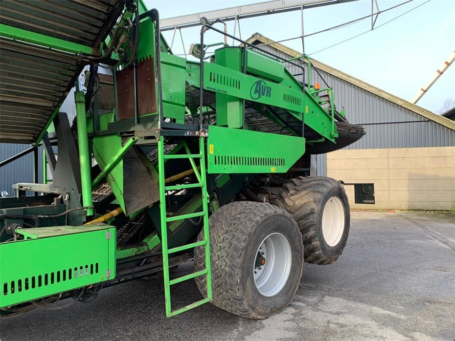 AVR
8200 Spirit Ekstra aksel med hjultræk - מקצרת תפוחי אדמה: תמונה 5 AVR
8200 Spirit Ekstra aksel med hjultræk - מקצרת תפוחי אדמה: תמונה 5