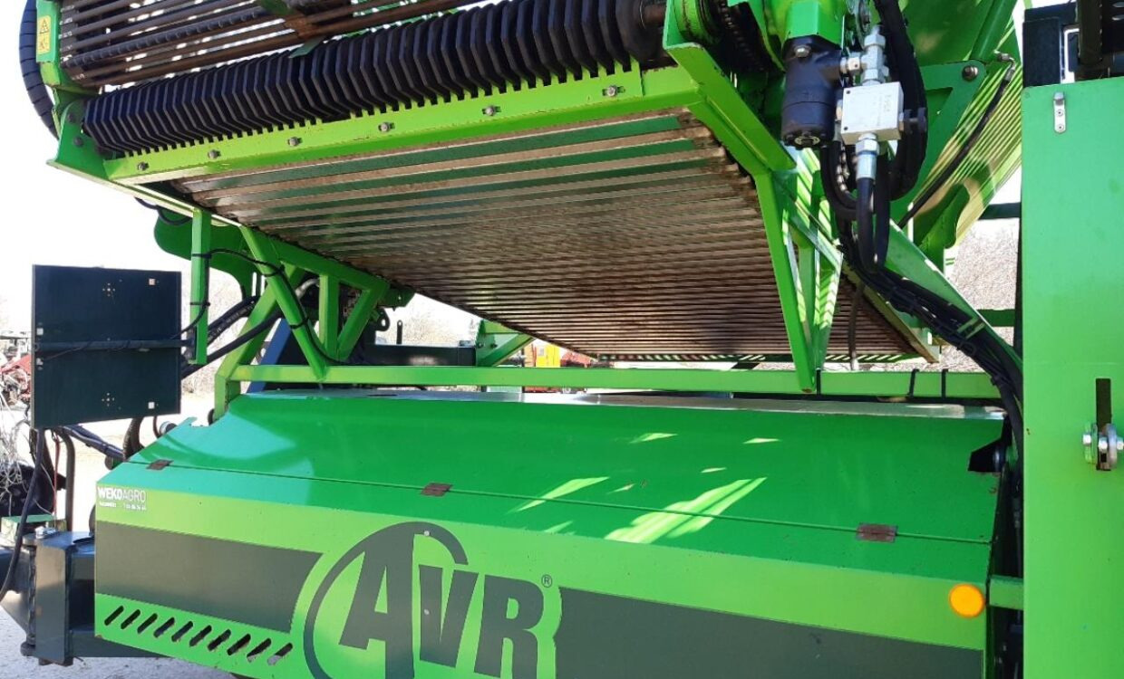 AVR SPIRIT 9200 - מקצרת תפוחי אדמה: תמונה 3 AVR SPIRIT 9200 - מקצרת תפוחי אדמה: תמונה 3