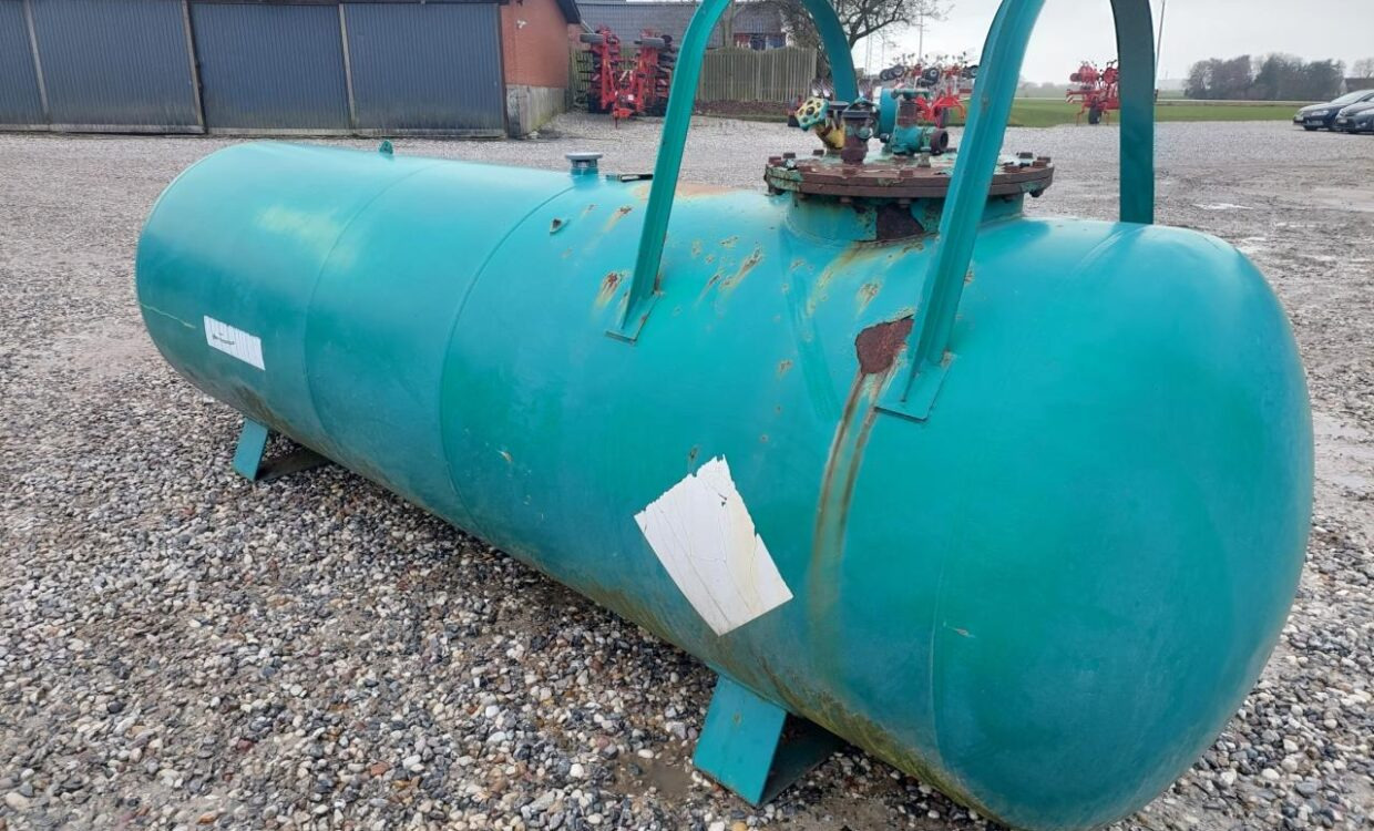 Agrodan Ammoniaktank 2500 kg - ציוד דישון, מכל אחסון: תמונה 5 Agrodan Ammoniaktank 2500 kg - ציוד דישון, מכל אחסון: תמונה 5