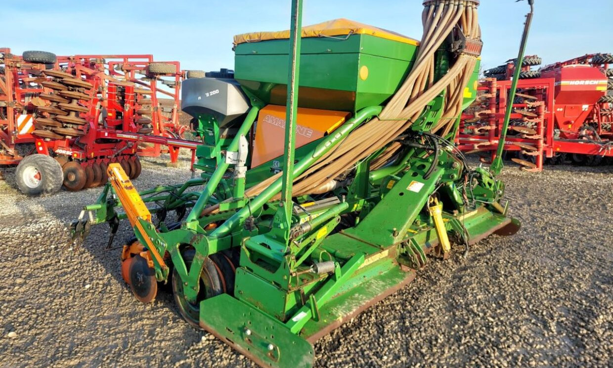 Amazone AD-P 403 / KG 4000 Greendrill - מקדחת זריעה משולבת: תמונה 5 Amazone AD-P 403 / KG 4000 Greendrill - מקדחת זריעה משולבת: תמונה 5