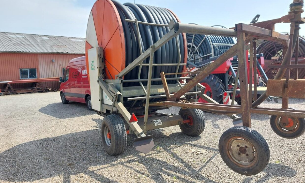 Bauer E2 110 X 400 - מערכת השקיה: תמונה 2 Bauer E2 110 X 400 - מערכת השקיה: תמונה 2