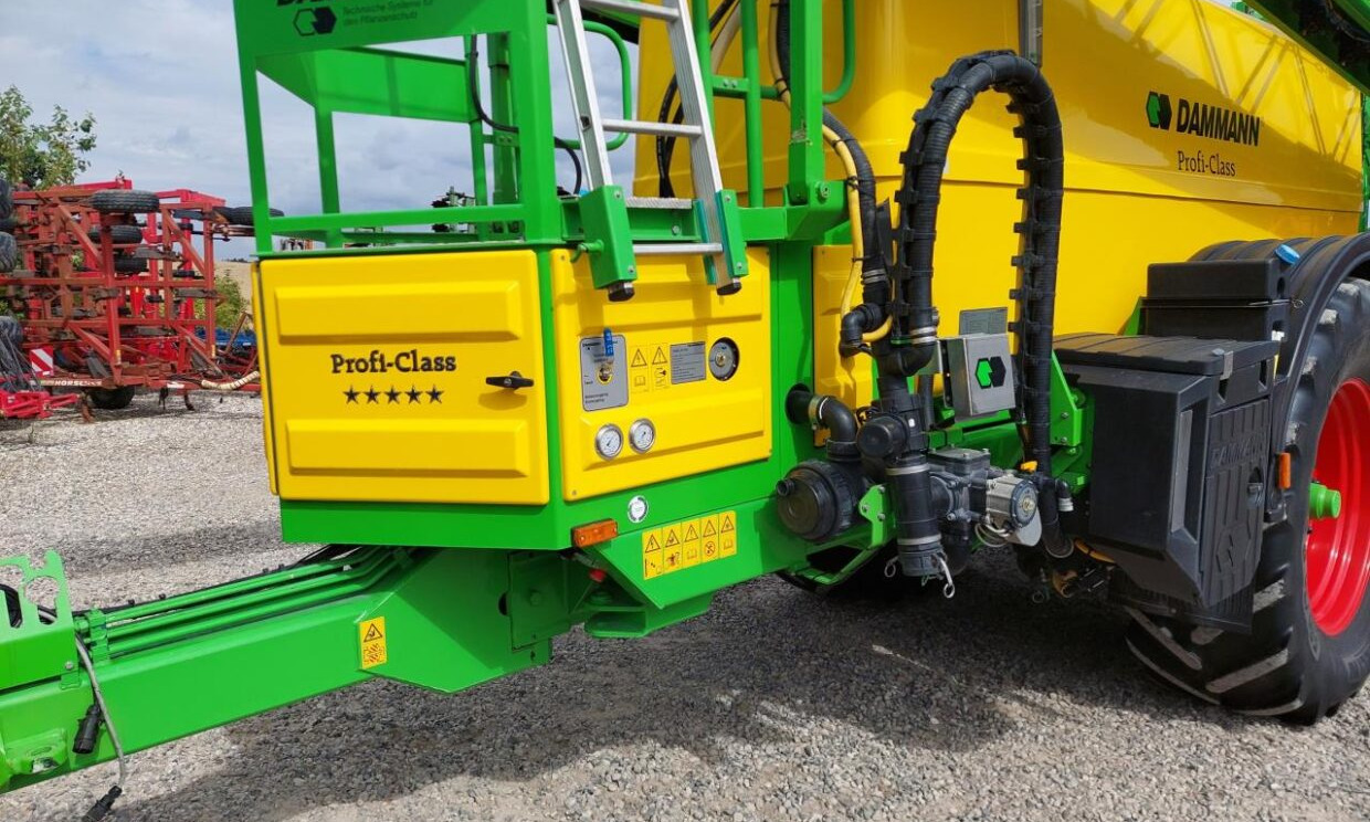 Dammann Profi Class ANP 8036 - 36m - מרסס נגרר: תמונה 4 Dammann Profi Class ANP 8036 - 36m - מרסס נגרר: תמונה 4