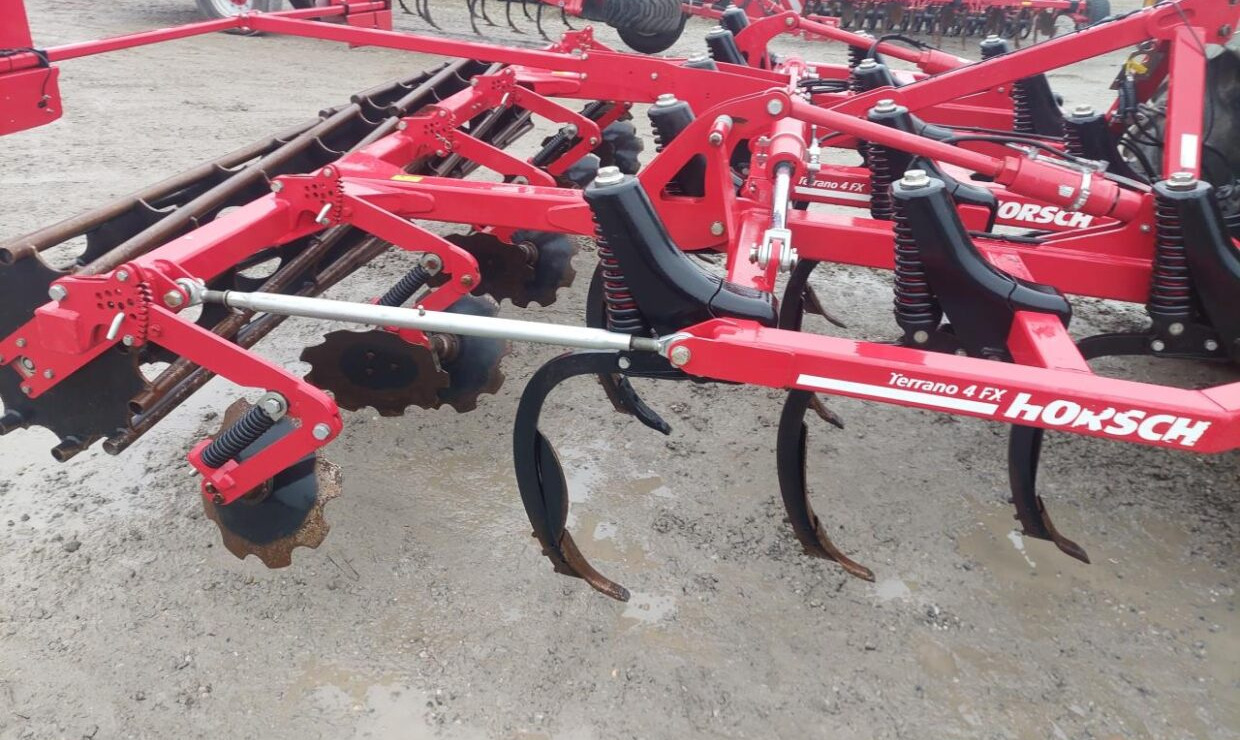 Horsch Terrano 4 FX - קלטרת: תמונה 4 Horsch Terrano 4 FX - קלטרת: תמונה 4