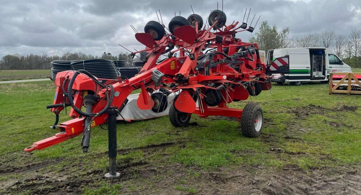 Kuhn 13M SPREDER - גורף/ מגרפה: תמונה 3 Kuhn 13M SPREDER - גורף/ מגרפה: תמונה 3