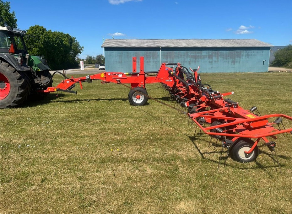 Kuhn 13M SPREDER - גורף/ מגרפה: תמונה 2 Kuhn 13M SPREDER - גורף/ מגרפה: תמונה 2