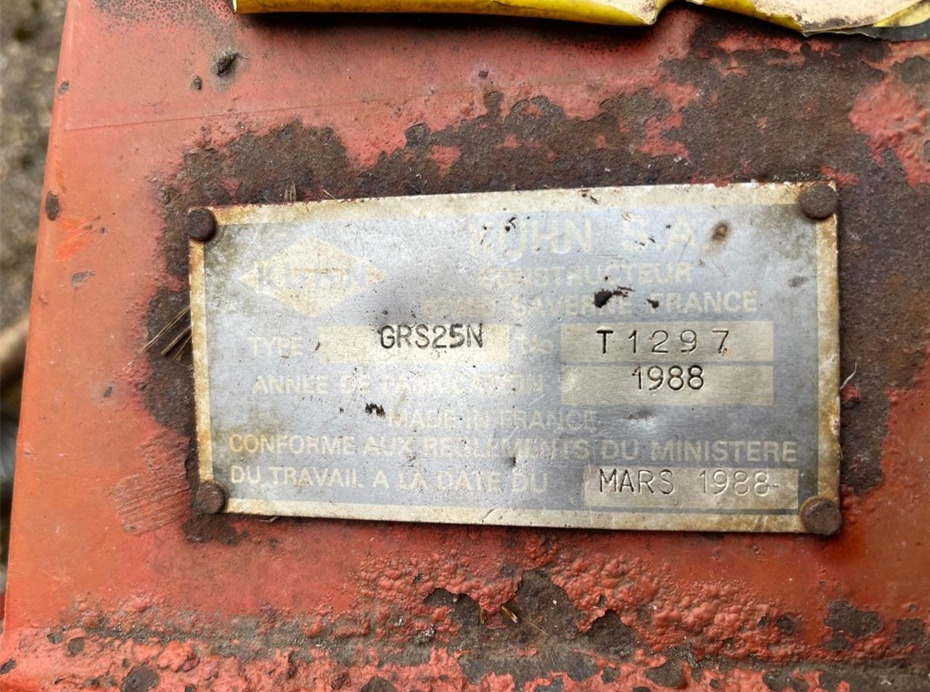 Kuhn GSR 25 N - גורף/ מגרפה: תמונה 4 Kuhn GSR 25 N - גורף/ מגרפה: תמונה 4