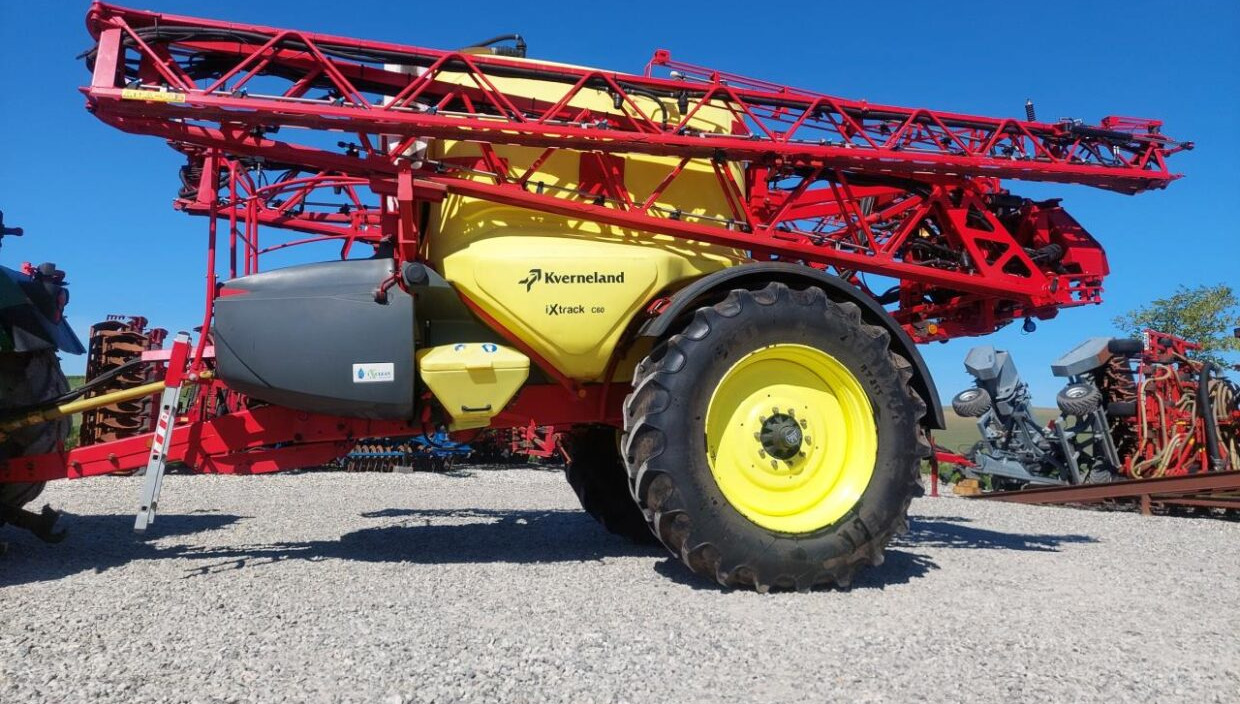 Kverneland IXtrack C60 - 36m - מרסס נגרר: תמונה 1 Kverneland IXtrack C60 - 36m - מרסס נגרר: תמונה 1
