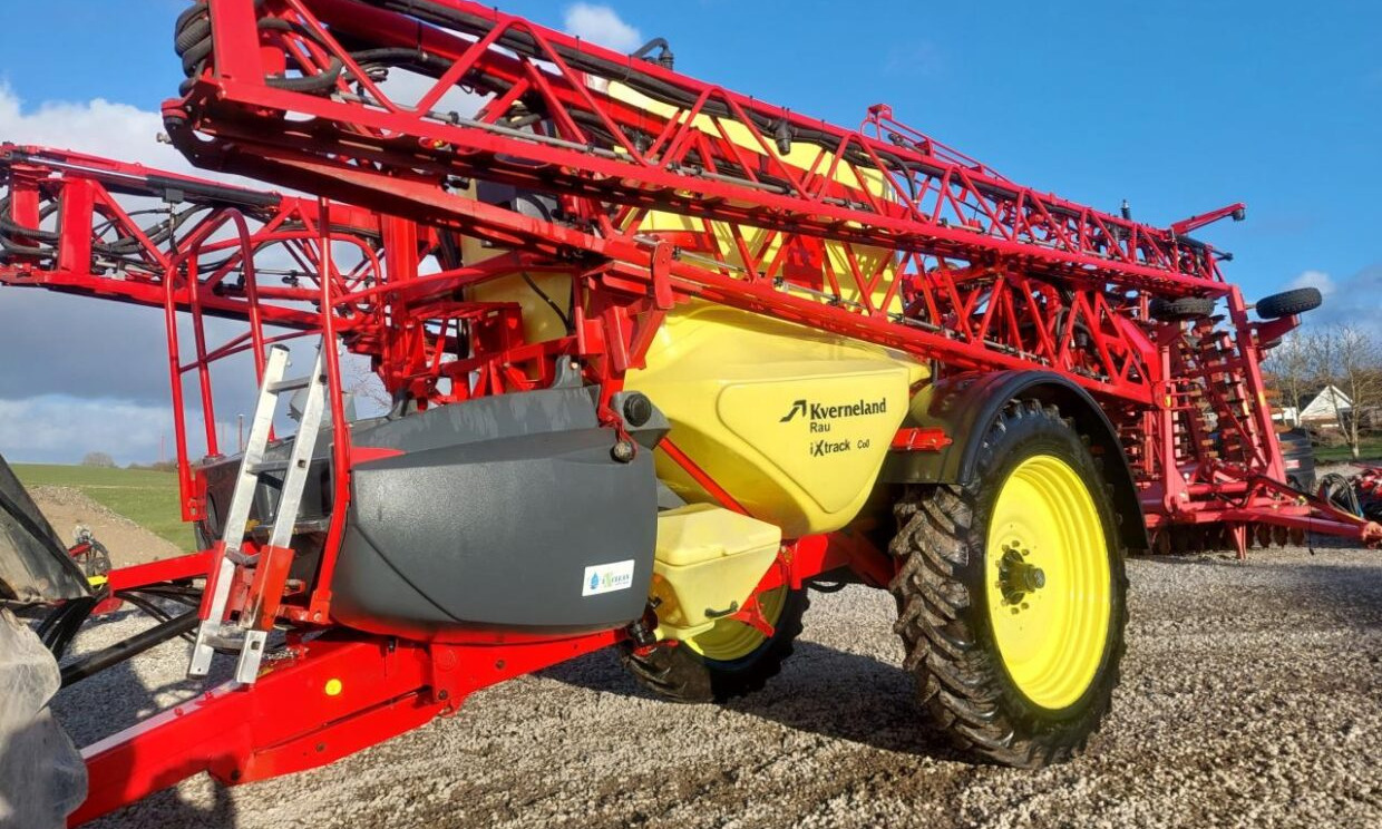 Kverneland IXtrack C60 - 36m - מרסס נגרר: תמונה 3 Kverneland IXtrack C60 - 36m - מרסס נגרר: תמונה 3