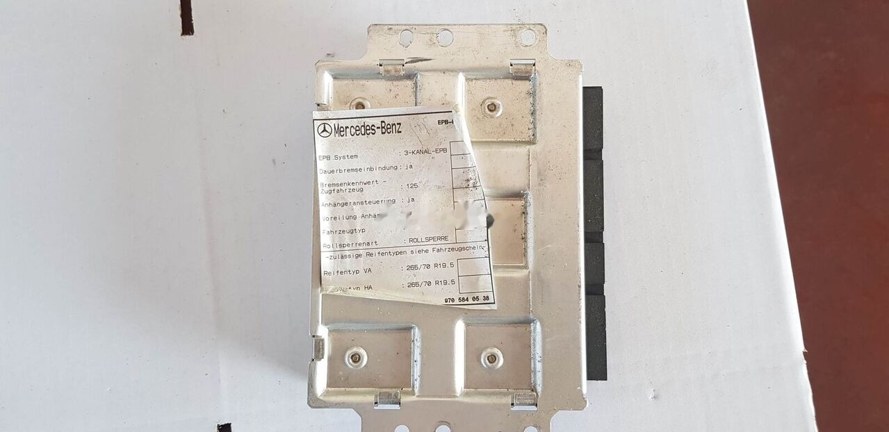 Knorr-Bremse Mercedes-Benz - ECU עבור משאית: תמונה 1 Knorr-Bremse Mercedes-Benz - ECU עבור משאית: תמונה 1