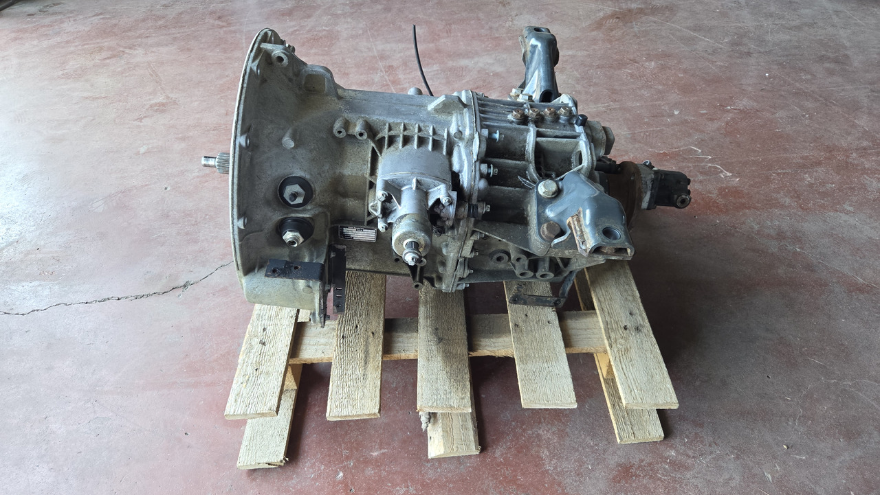 MERCEDES-BENZ GEARBOX G 85-6 - תיבת הילוכים: תמונה 1 MERCEDES-BENZ GEARBOX G 85-6 - תיבת הילוכים: תמונה 1