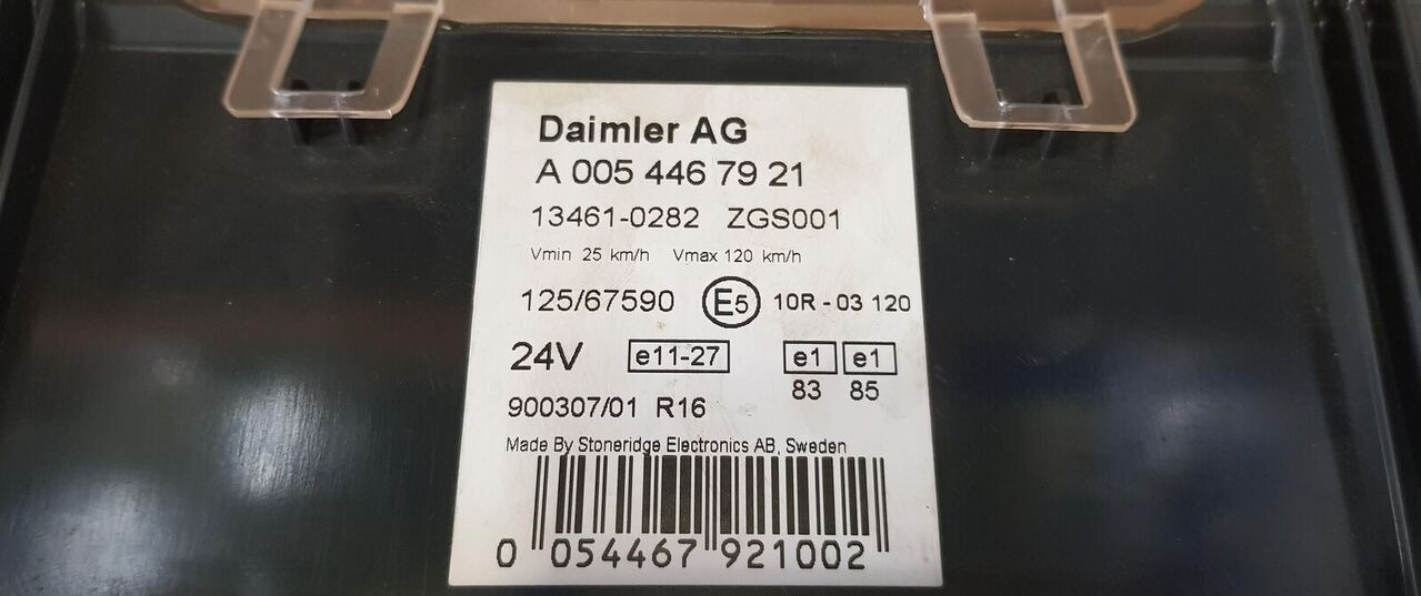 Mercedes-Benz AXOR EURO 5 - לוח מחוונים עבור משאית: תמונה 2 Mercedes-Benz AXOR EURO 5 - לוח מחוונים עבור משאית: תמונה 2