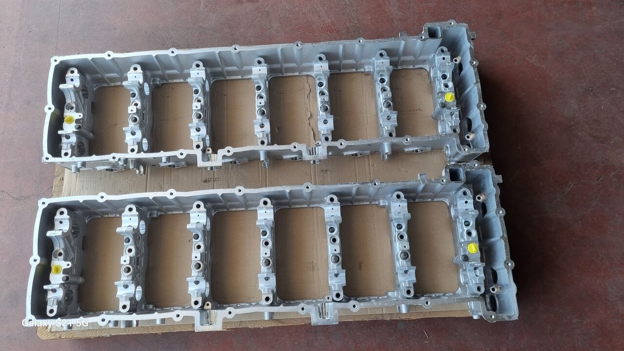 Mercedes-Benz CAMSHAFT HOUSING Mercedes-Benz ACTROS MP4 EURO 6 - מנוע וחלקים עבור משאית: תמונה 3 Mercedes-Benz CAMSHAFT HOUSING Mercedes-Benz ACTROS MP4 EURO 6 - מנוע וחלקים עבור משאית: תמונה 3