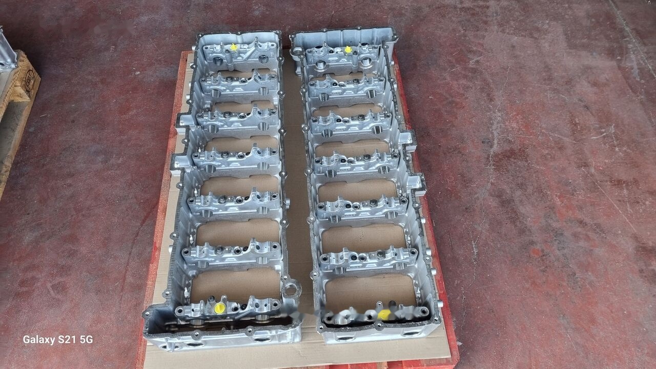 Mercedes-Benz CAMSHAFT HOUSING Mercedes-Benz ACTROS MP4 EURO 6 - מנוע וחלקים עבור משאית: תמונה 2 Mercedes-Benz CAMSHAFT HOUSING Mercedes-Benz ACTROS MP4 EURO 6 - מנוע וחלקים עבור משאית: תמונה 2