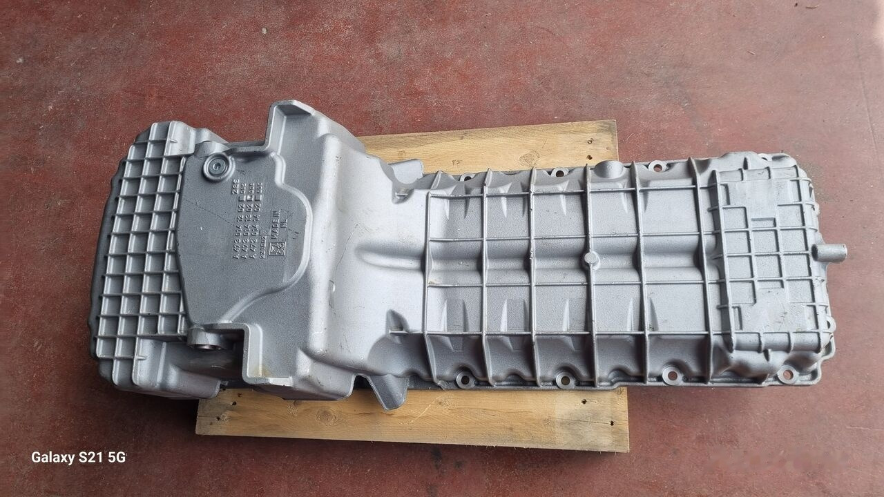 Mercedes-Benz OIL PAN ACTROS MP4 A4730102213 Mercedes-Benz ACTROS MP4 EURO 6 - בית ארכובה עבור משאית: תמונה 4 Mercedes-Benz OIL PAN ACTROS MP4 A4730102213 Mercedes-Benz ACTROS MP4 EURO 6 - בית ארכובה עבור משאית: תמונה 4