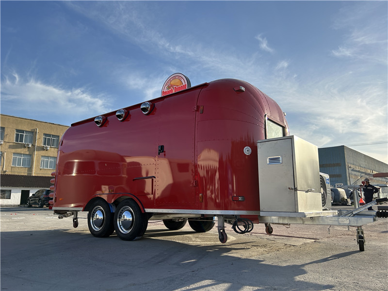 Burger Van Smash Burger Trailer |Handcrafted Burgers & Fries Food Truck - קרון נגרר לממכר: תמונה 4 Burger Van Smash Burger Trailer |Handcrafted Burgers & Fries Food Truck - קרון נגרר לממכר: תמונה 4