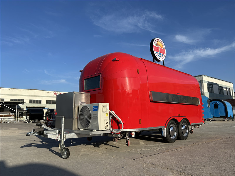 Burger Van Smash Burger Trailer |Handcrafted Burgers & Fries Food Truck - קרון נגרר לממכר: תמונה 2 Burger Van Smash Burger Trailer |Handcrafted Burgers & Fries Food Truck - קרון נגרר לממכר: תמונה 2