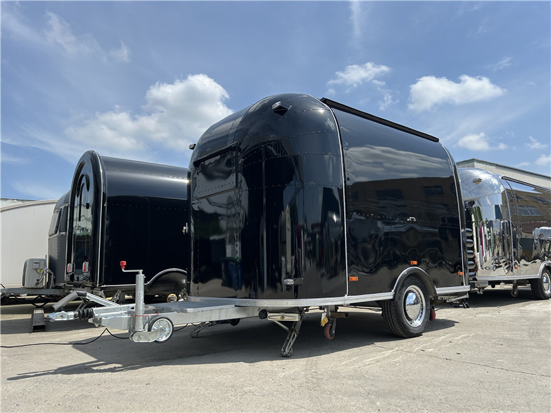 European Food Truck Crepe,Burger,Grilled Sausage,Lángos Food Trailer - קרון נגרר לממכר: תמונה 5 European Food Truck Crepe,Burger,Grilled Sausage,Lángos Food Trailer - קרון נגרר לממכר: תמונה 5