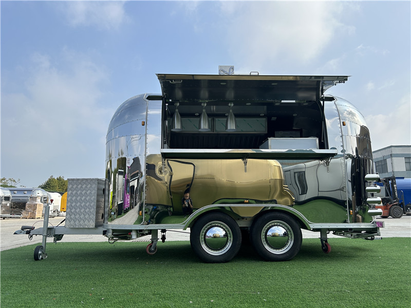 HUANMAI Burger Food Truck Beverage Food Trailer - קרון נגרר לממכר: תמונה 1 HUANMAI Burger Food Truck Beverage Food Trailer - קרון נגרר לממכר: תמונה 1
