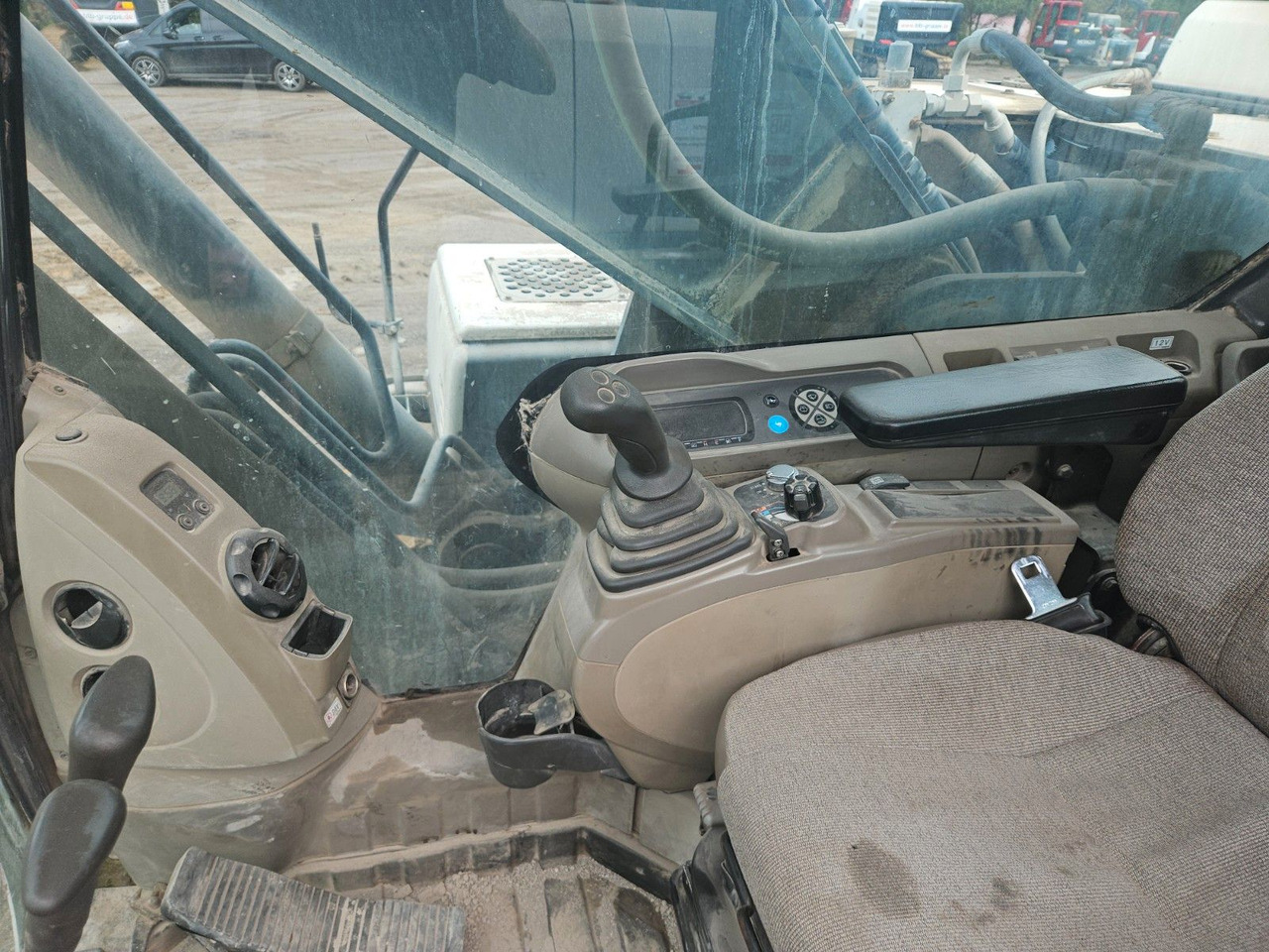 מחפר סורק Case CX 240B Kettenbagger: תמונה 8