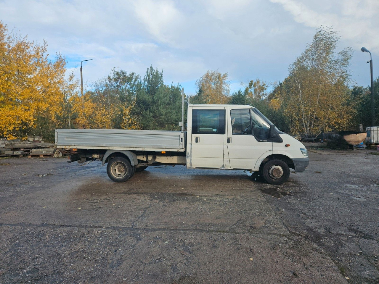 Ford Transit DOKA Pritsche Zwillingsbereifung - כלי רכב מסחרי במיטה שטוחה, כלי רכב מסחרי קומבי: תמונה 4 Ford Transit DOKA Pritsche Zwillingsbereifung - כלי רכב מסחרי במיטה שטוחה, כלי רכב מסחרי קומבי: תמונה 4