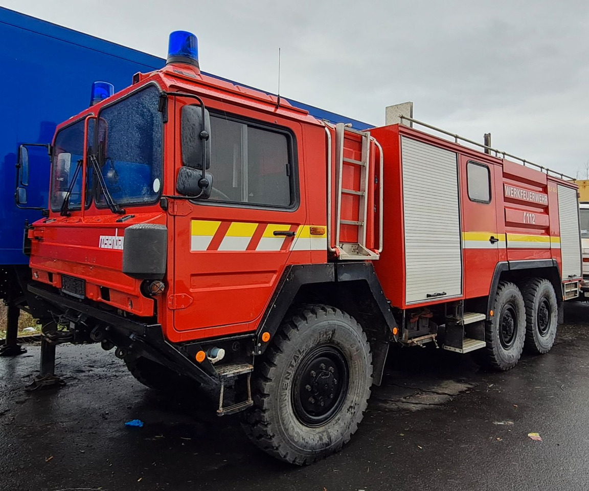 MAN 15.232 DF 6x6 KAT1 Feuerwehr TLF 4500/500 - משאית מכל: תמונה 1 MAN 15.232 DF 6x6 KAT1 Feuerwehr TLF 4500/500 - משאית מכל: תמונה 1